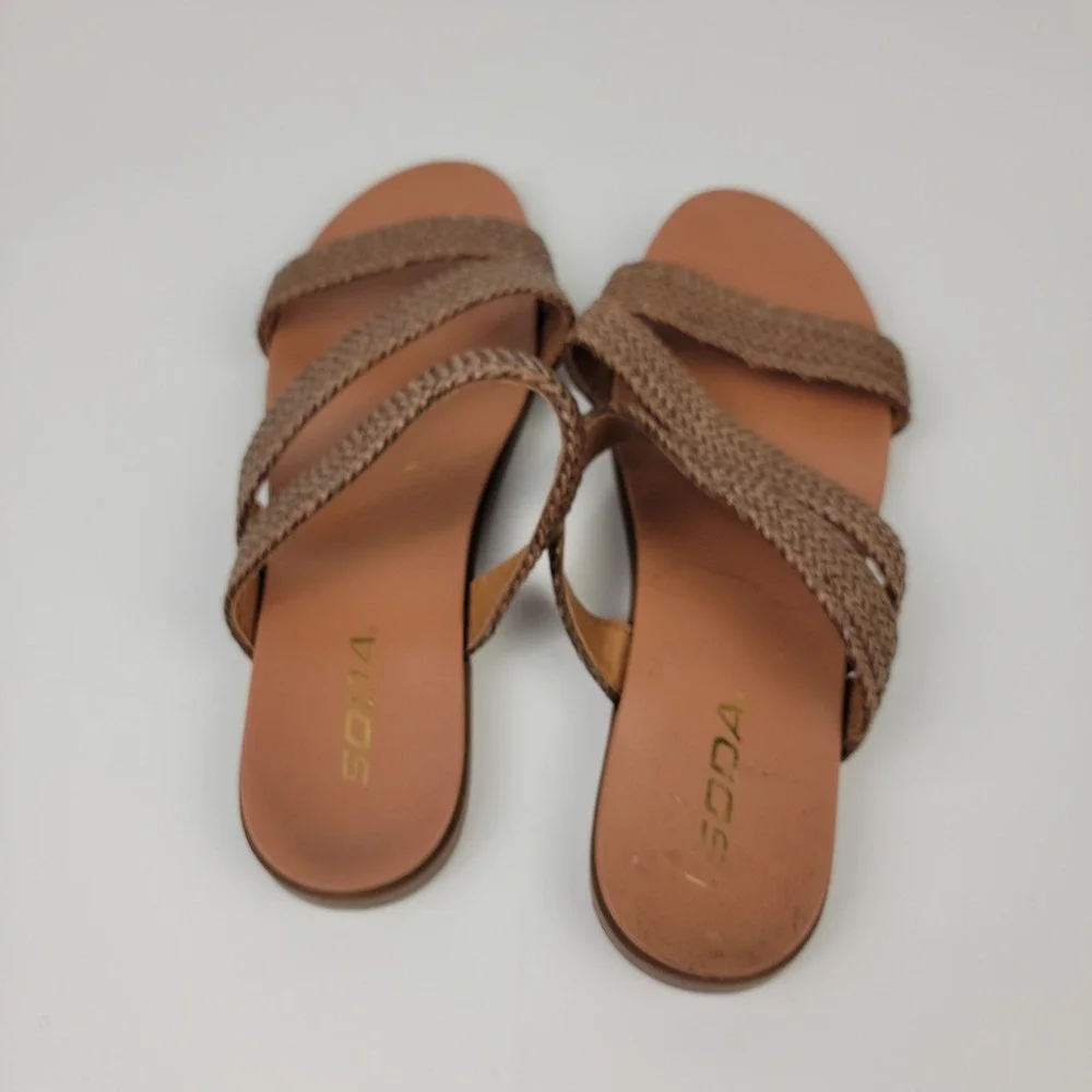 Soda Womens Woven Three Strap Slide Sandals Tan Size 8 Flat Summer Shoes